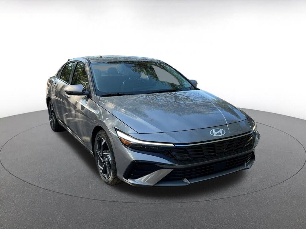 2025 Hyundai Elantra Hybrid Limited FWD