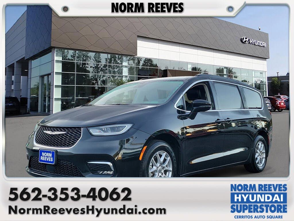 2022 Chrysler Pacifica Touring L FWD