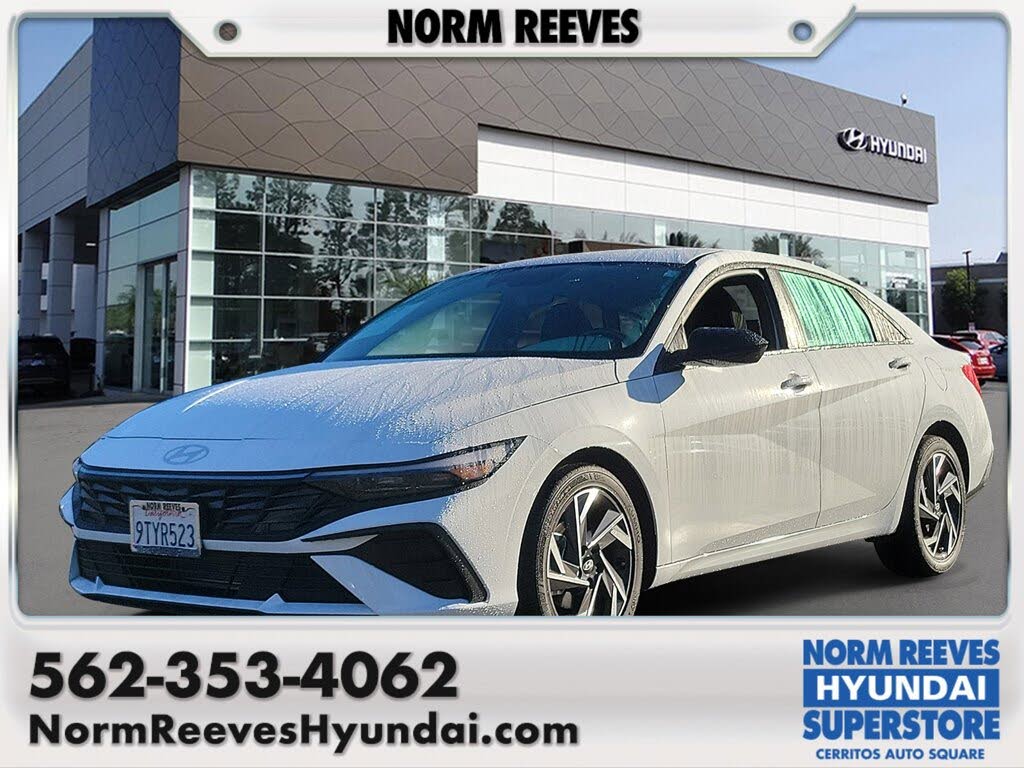 2025 Hyundai Elantra SEL Sport FWD