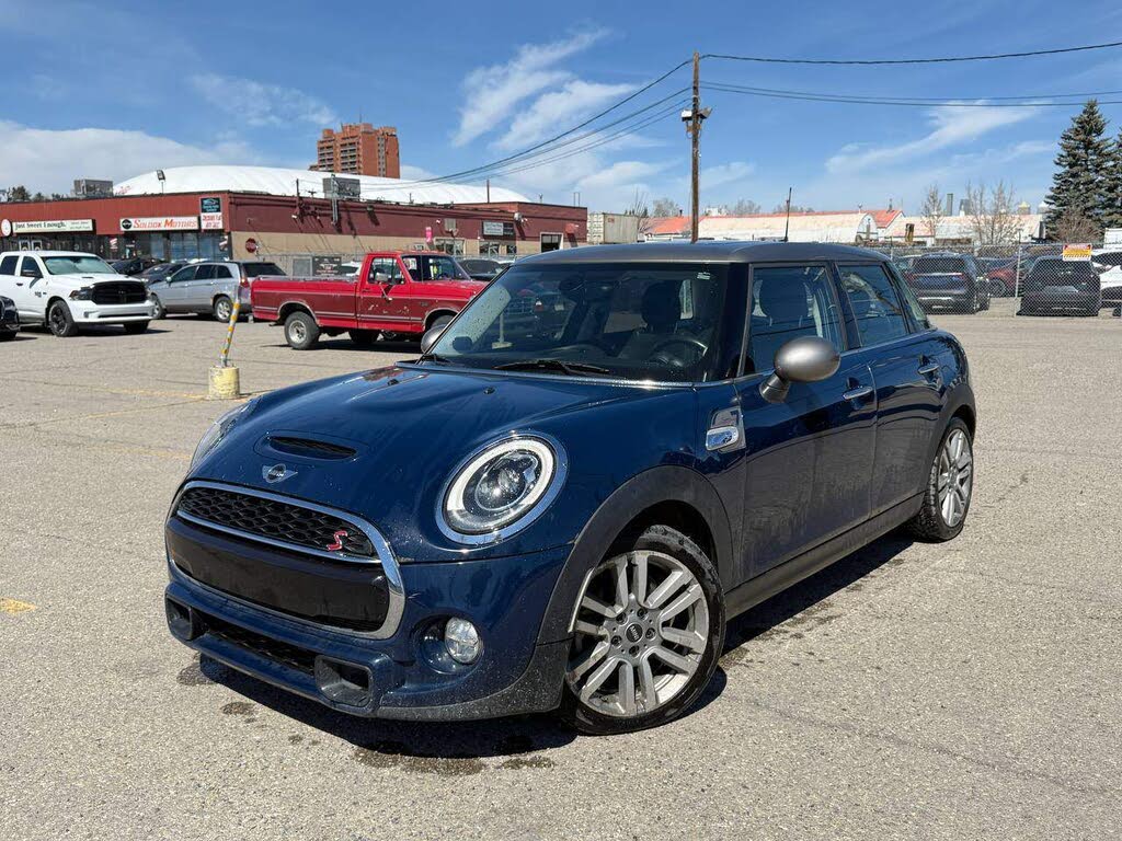 2018 MINI Cooper S 4-Door Hatchback FWD