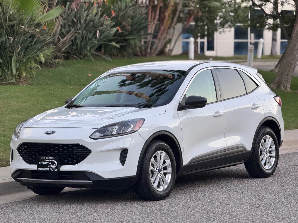 2022 Ford Escape SE FWD