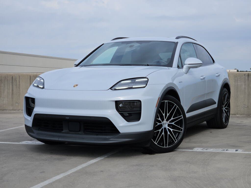 2024 Porsche Macan AWD