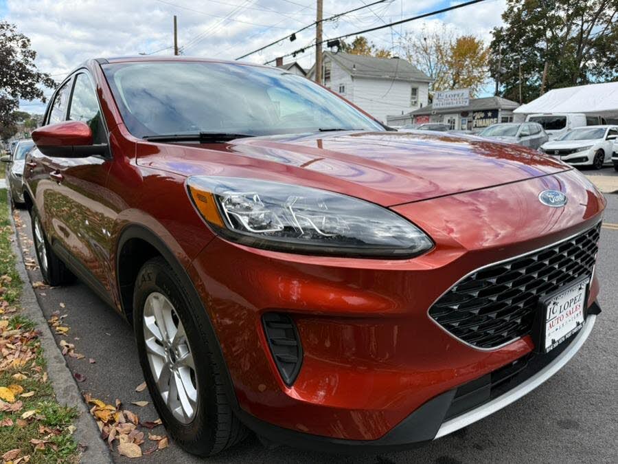 2020 Ford Escape SE AWD