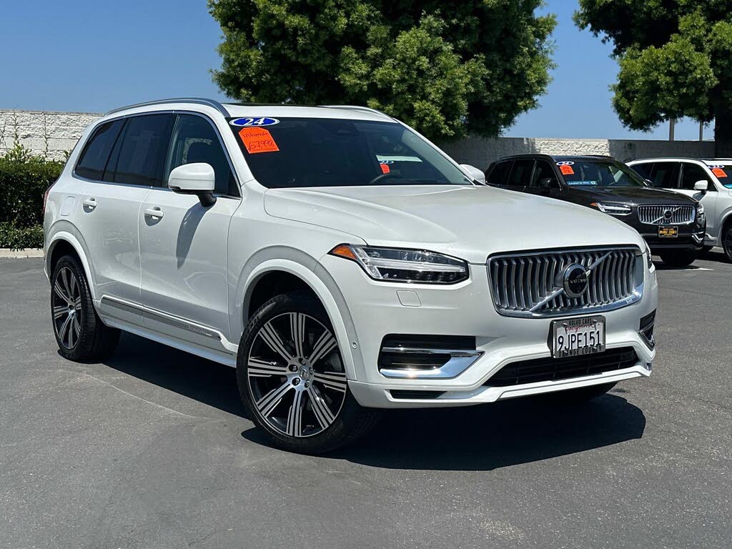 2024 Volvo XC90 Recharge T8 Recharge Ultimate Bright Theme 6-Passenger eAWD