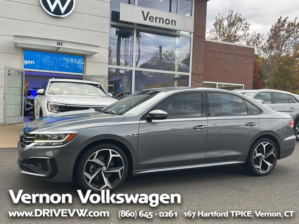 2022 Volkswagen Passat 2.0T R-Line FWD