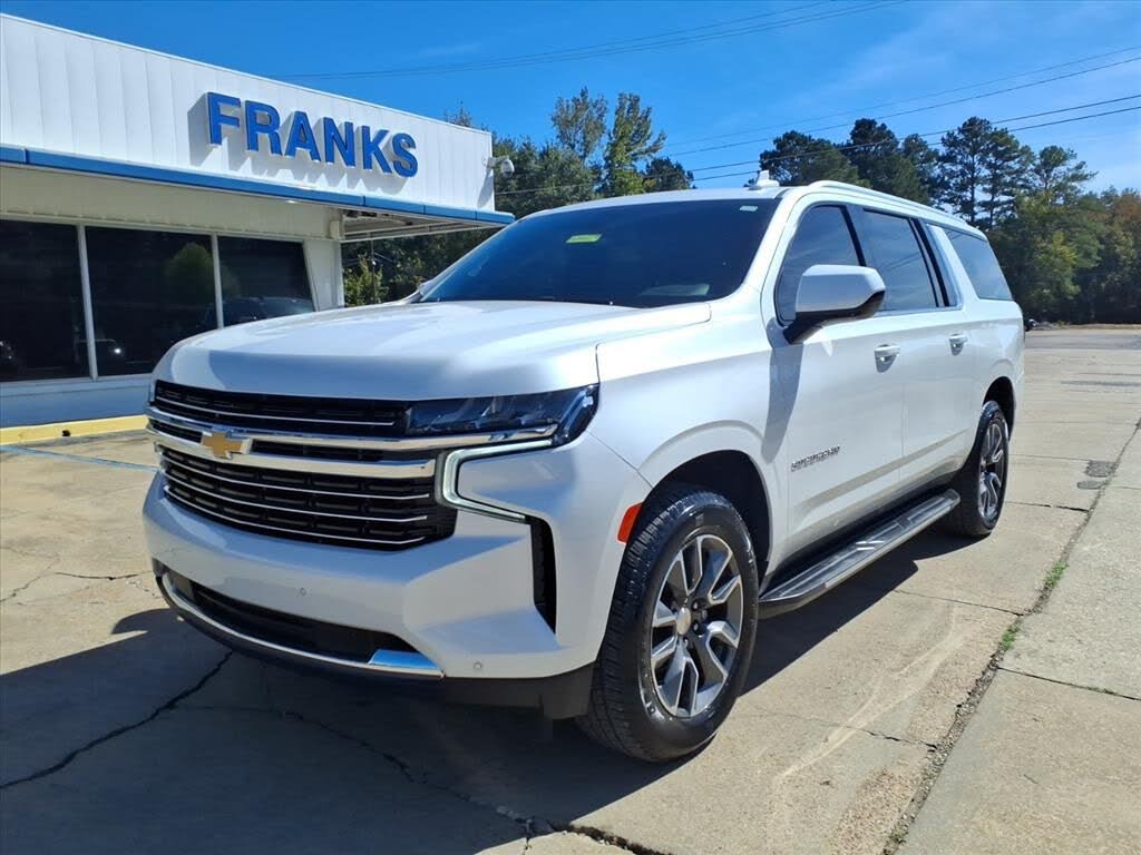 2022 Chevrolet Suburban LT RWD