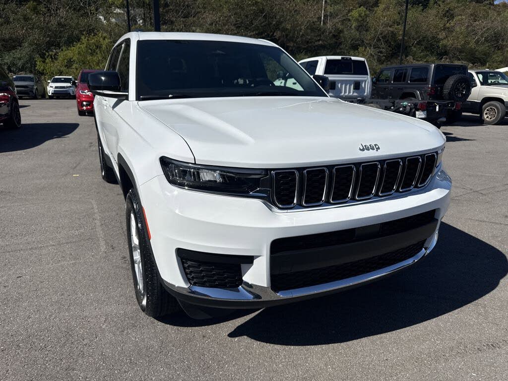 2025 Jeep Grand Cherokee L Laredo X 4WD
