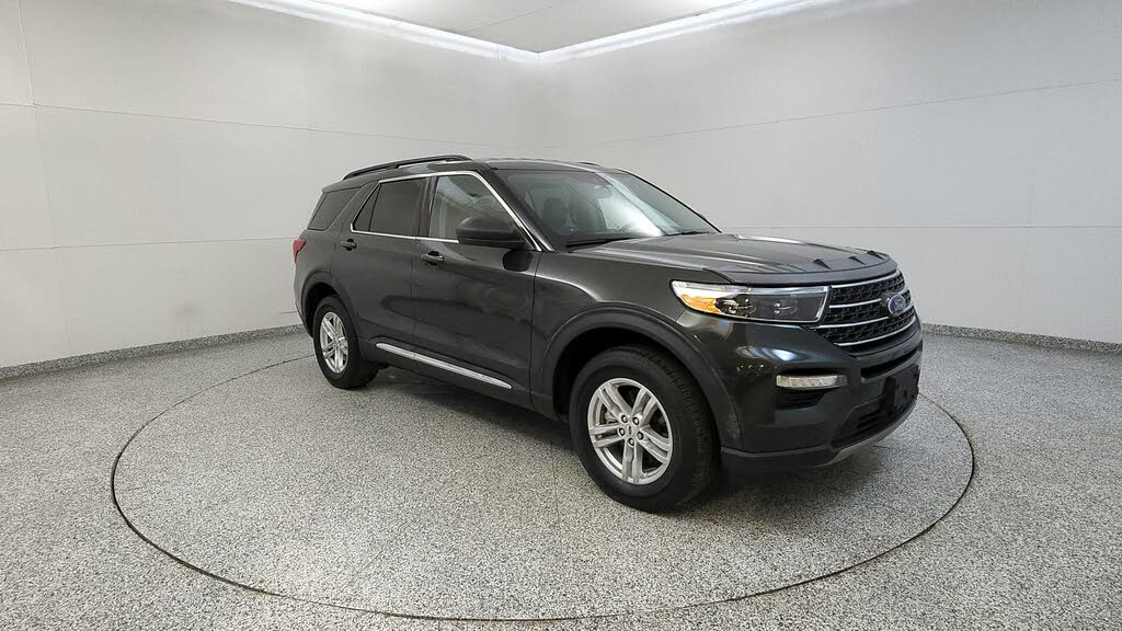 2022 Ford Explorer XLT AWD