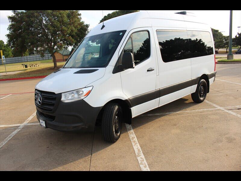 2022 Mercedes-Benz Sprinter 2500 144 High Roof Passenger Van RWD