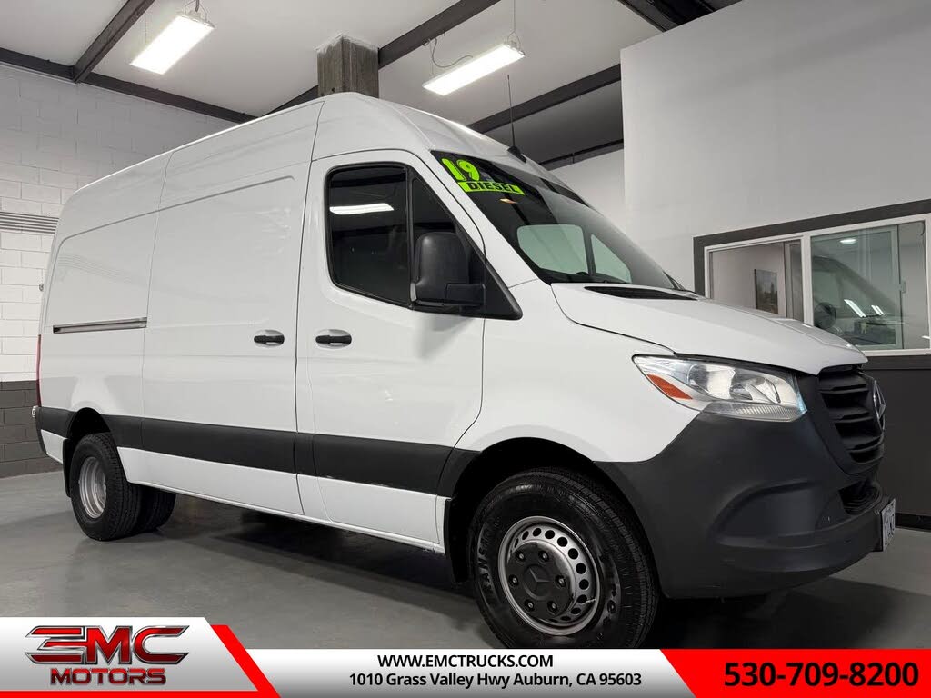 2019 Mercedes-Benz Sprinter 3500 144 V6 High Roof Crew Van RWD