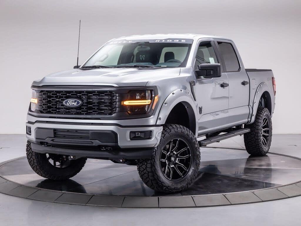 2025 Ford F-150 STX 4dr SuperCrew 4WD