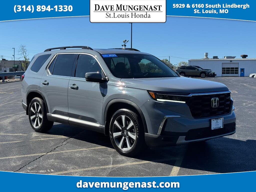 2025 Honda Pilot Touring AWD