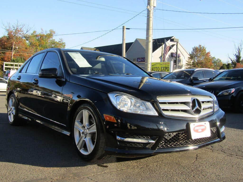 2012 Mercedes-Benz C-Class C 300 Luxury 4MATIC