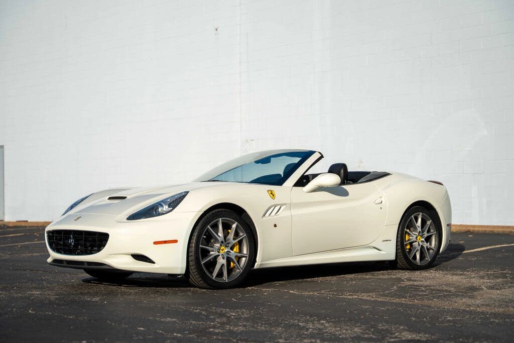 2014 Ferrari California Roadster