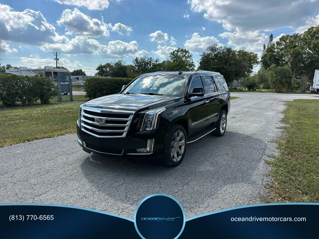 2016 Cadillac Escalade Luxury RWD