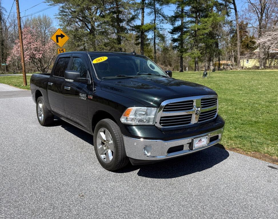 2017 RAM 1500 Big Horn Crew Cab 4WD