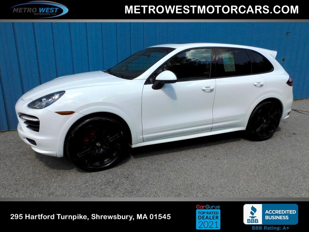 2013 Porsche Cayenne GTS AWD