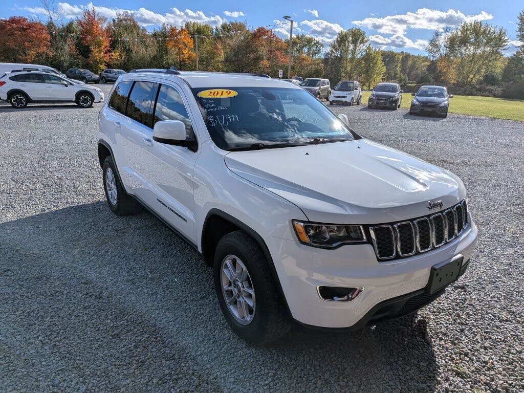 2019 Jeep Grand Cherokee Laredo E 4WD
