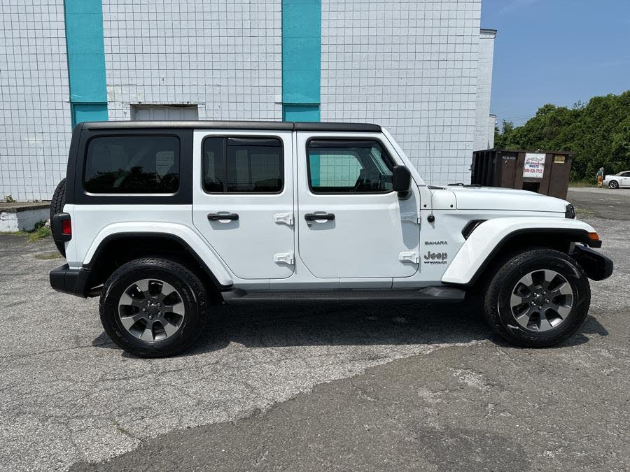 2021 Jeep Wrangler Unlimited Sahara 4WD