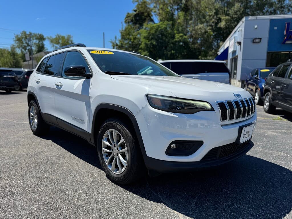 2022 Jeep Cherokee Latitude Lux 4WD
