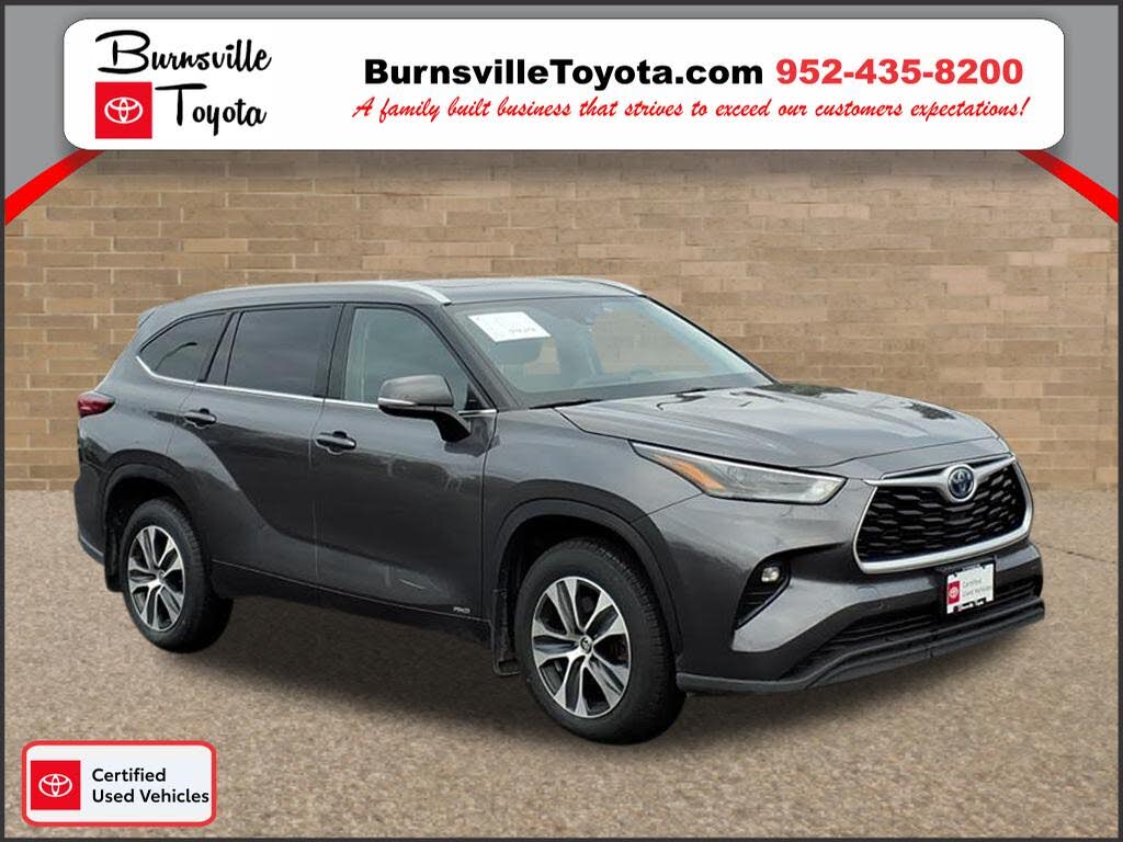 2022 Toyota Highlander Hybrid XLE AWD