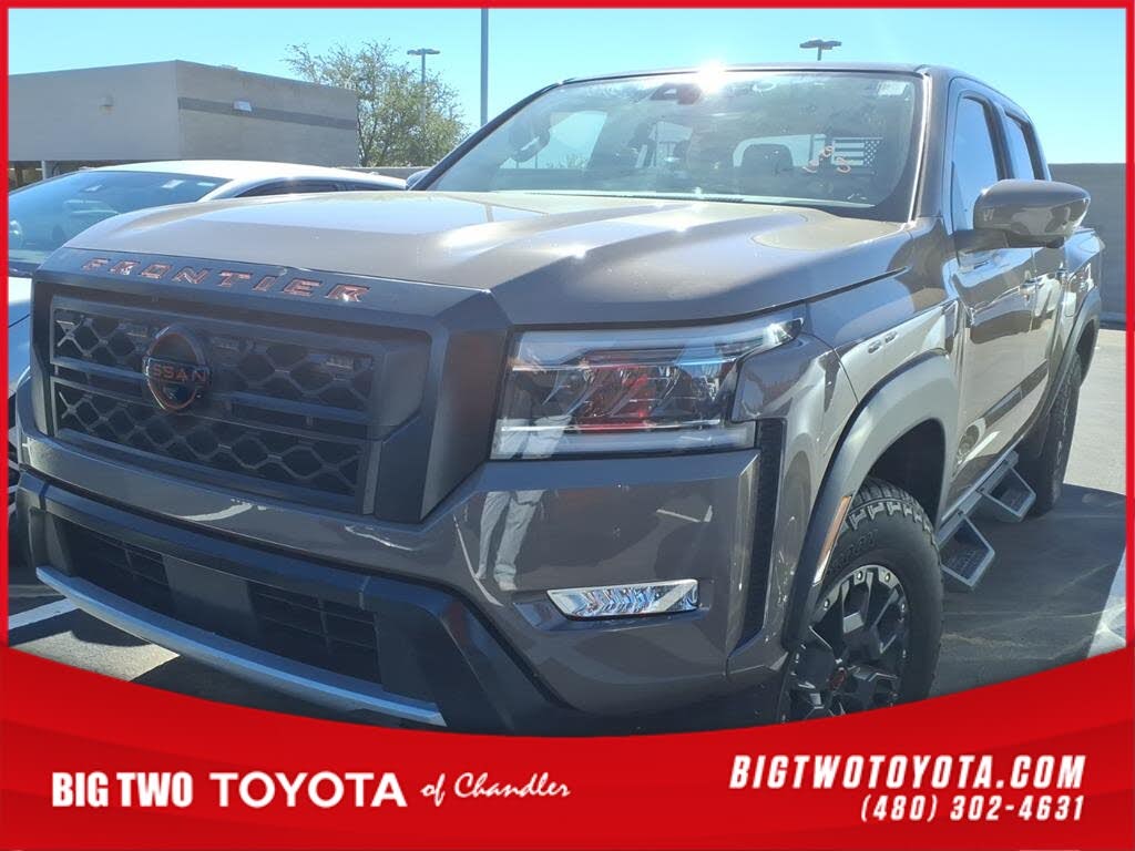 2023 Nissan Frontier PRO-4X Crew Cab 4WD