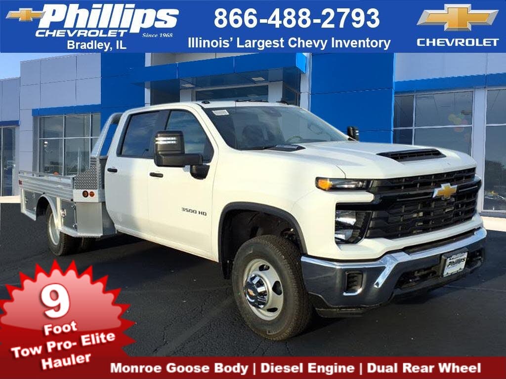 2025 Chevrolet Silverado 3500HD Chassis Work Truck Crew Cab 4WD