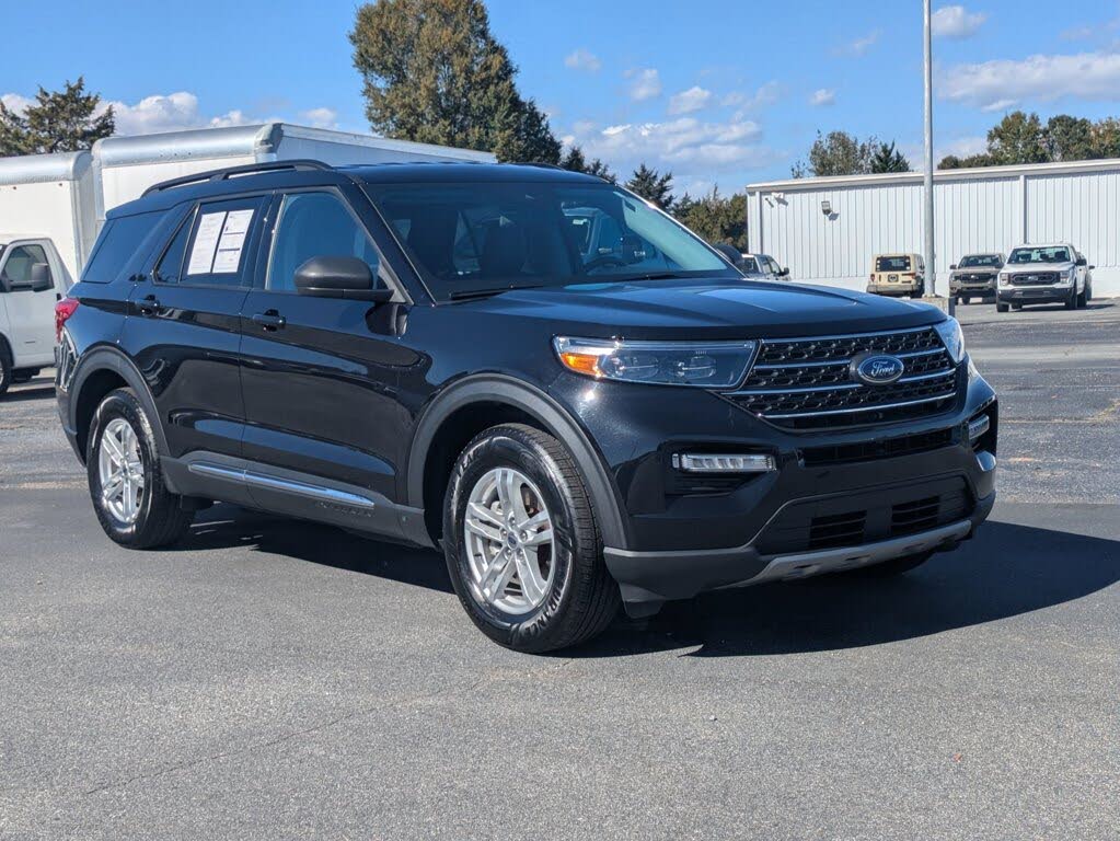2022 Ford Explorer XLT AWD
