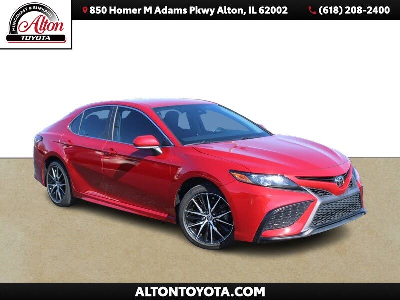 2022 Toyota Camry SE FWD