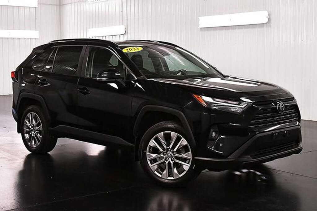 2023 Toyota RAV4 XLE Premium AWD