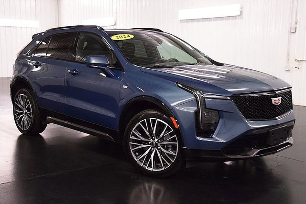 2024 Cadillac XT4 Sport AWD
