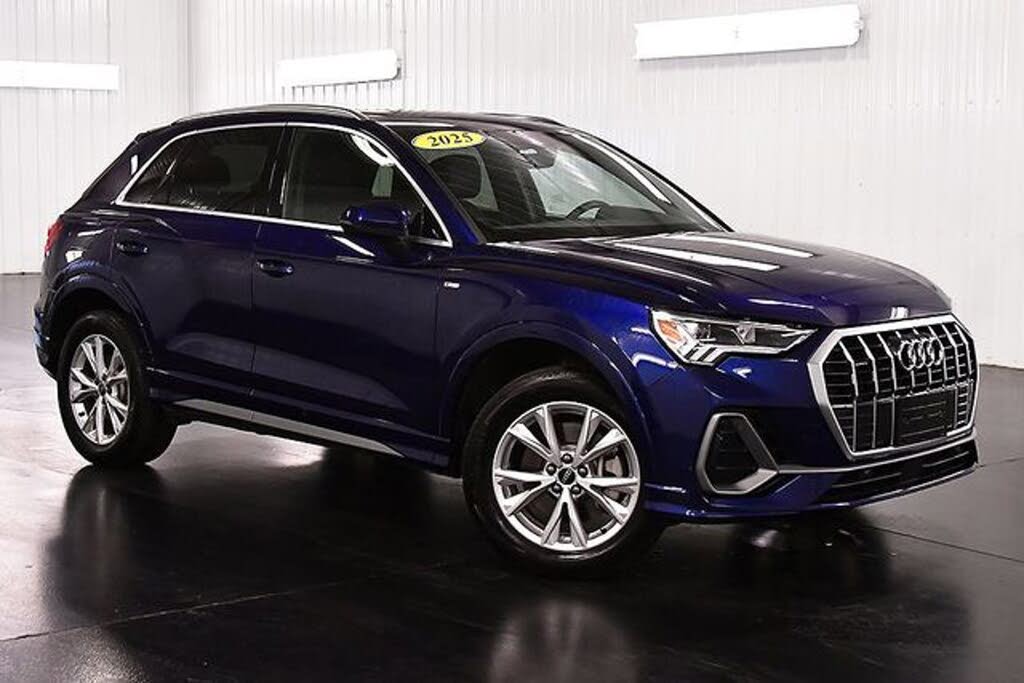 2025 Audi Q3 quattro Premium S Line 45 TFSI