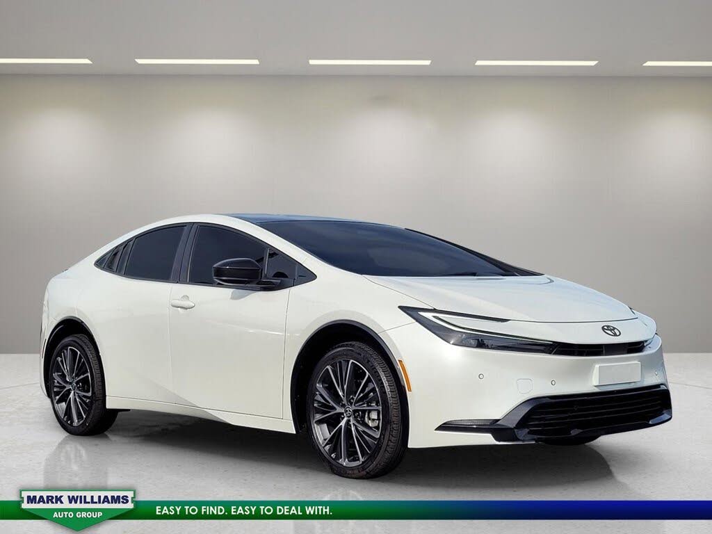 2025 Toyota Prius XLE AWD