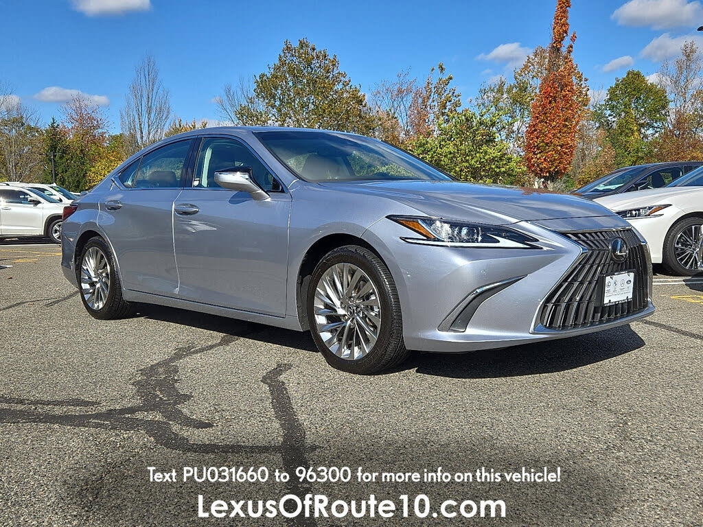 2023 Lexus ES Hybrid 300h Luxury FWD