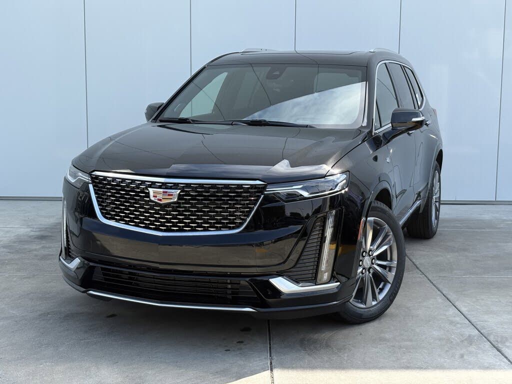 2025 Cadillac XT6 Premium Luxury FWD