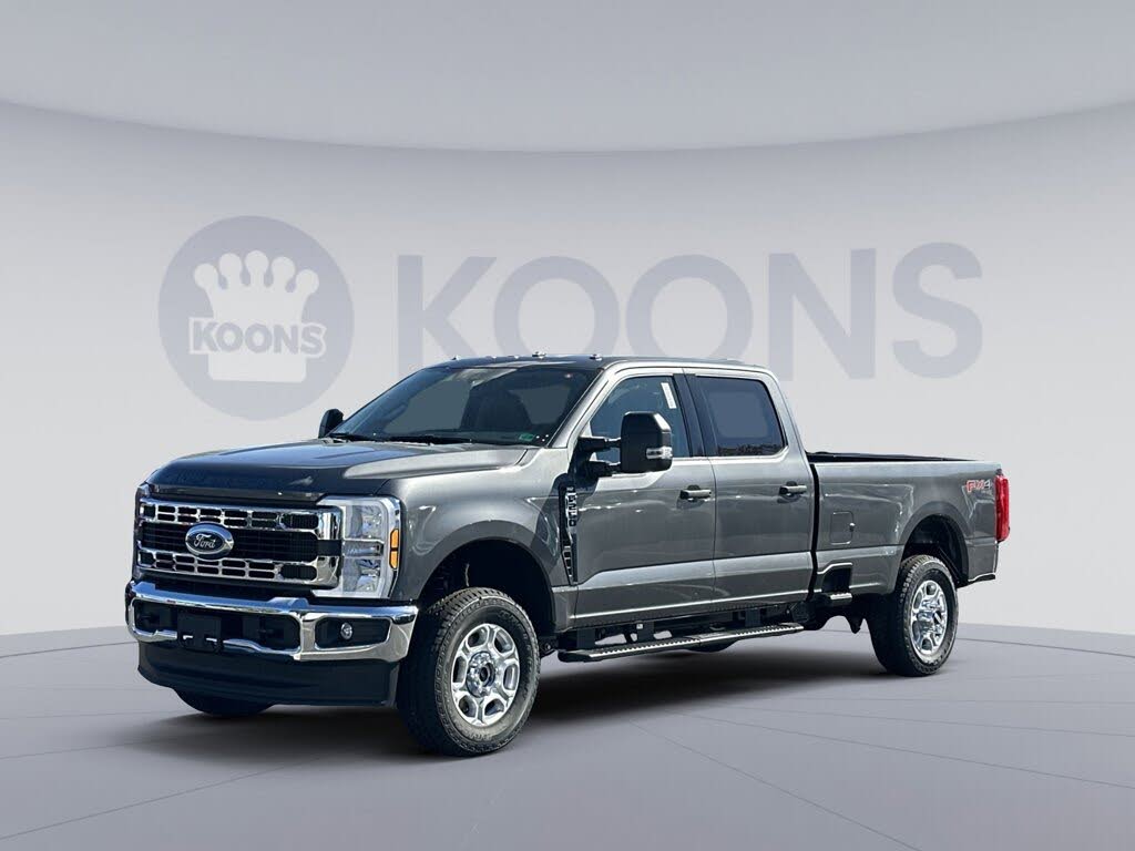 2026 Ford F-250 Super Duty XLT Crew Cab 4WD