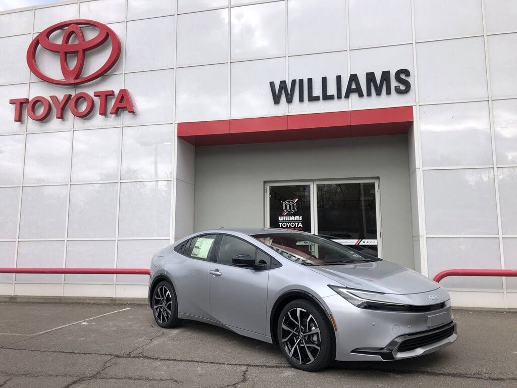 2026 Toyota Prius Plug-In Hybrid XSE FWD