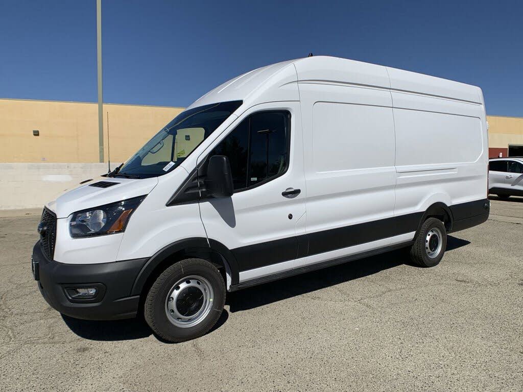 2025 Ford Transit Cargo