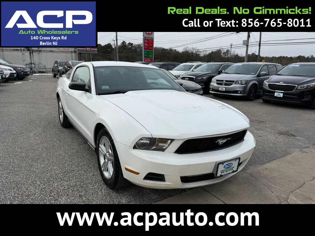 2012 Ford Mustang V6 Coupe RWD