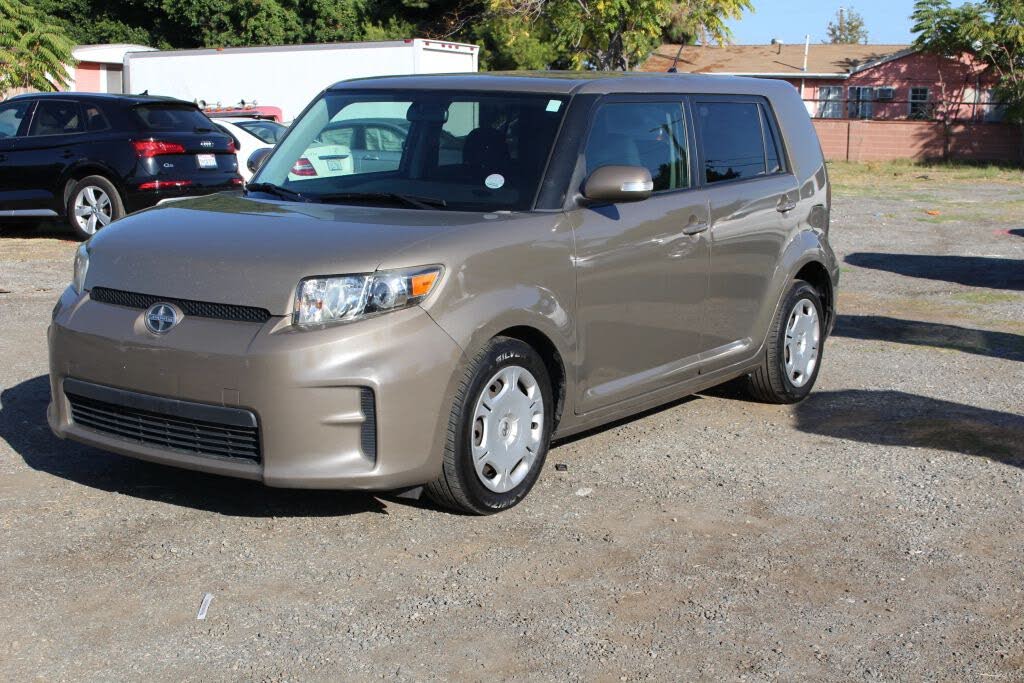 2012 Scion xB Base