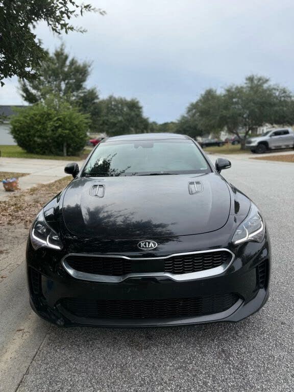 2018 Kia Stinger Premium RWD