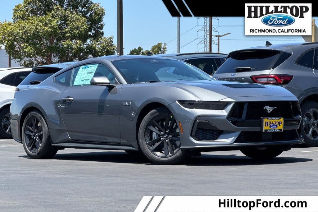 2025 Ford Mustang GT Fastback RWD