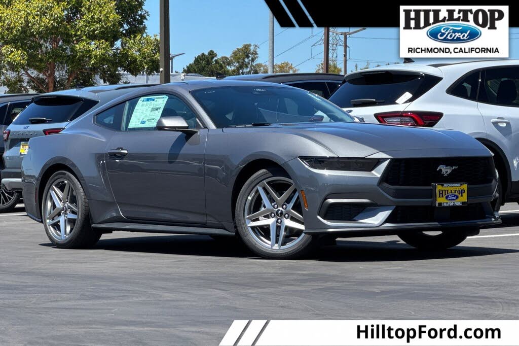 2025 Ford Mustang EcoBoost Fastback RWD