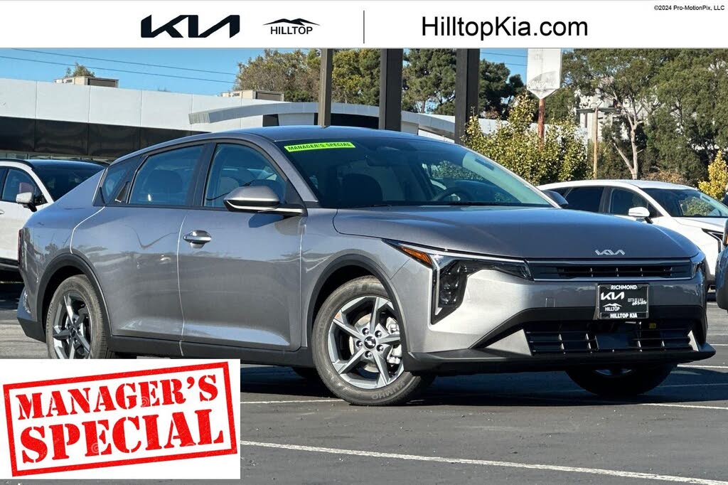 2025 Kia K4 LXS FWD