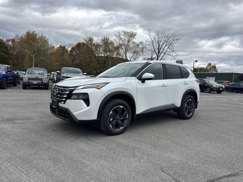 2026 Nissan Rogue SV AWD