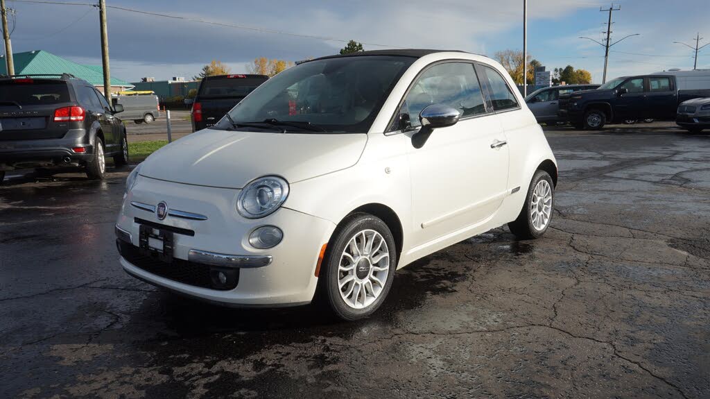 2012 FIAT 500 Lounge Convertible