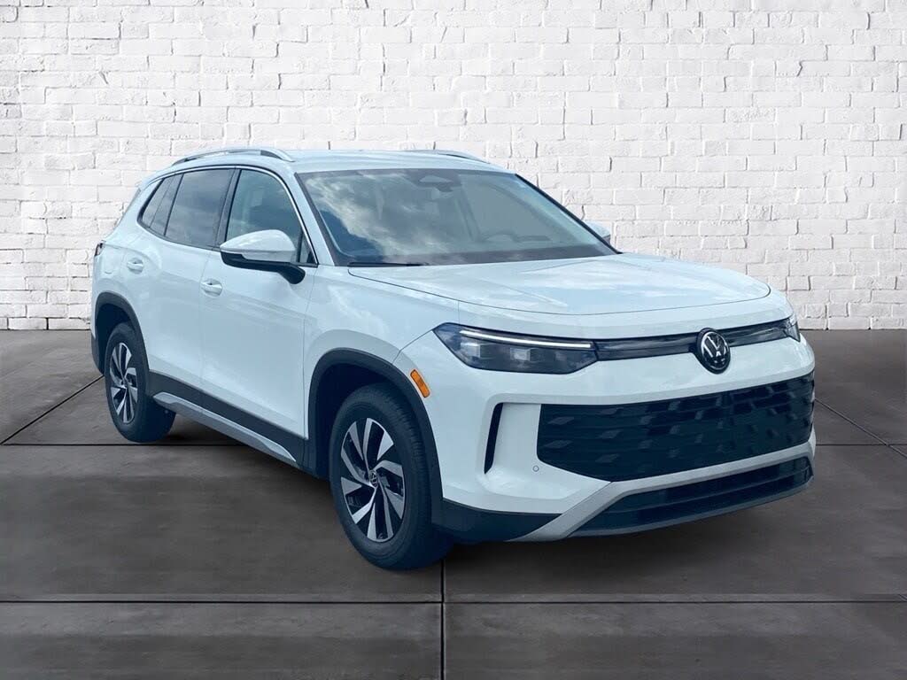 2025 Volkswagen Tiguan S FWD