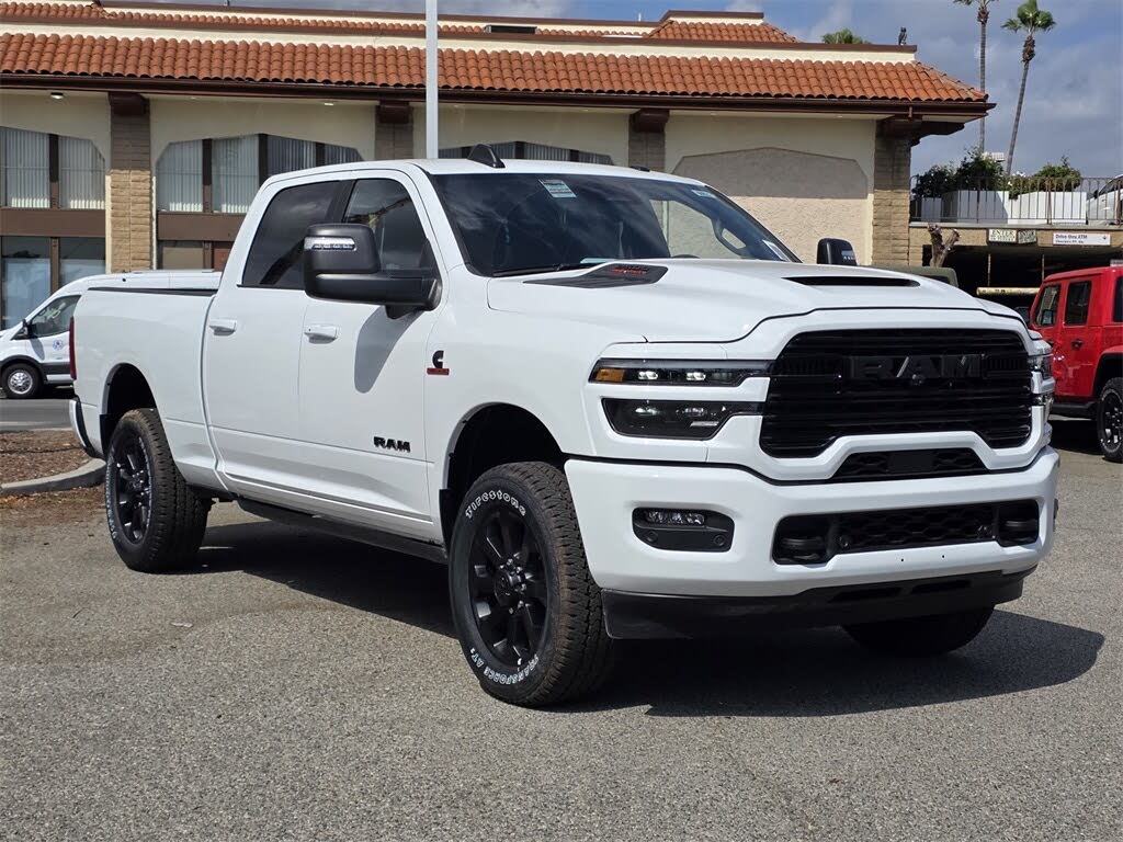 2026 RAM 2500 Laramie Crew Cab 4WD