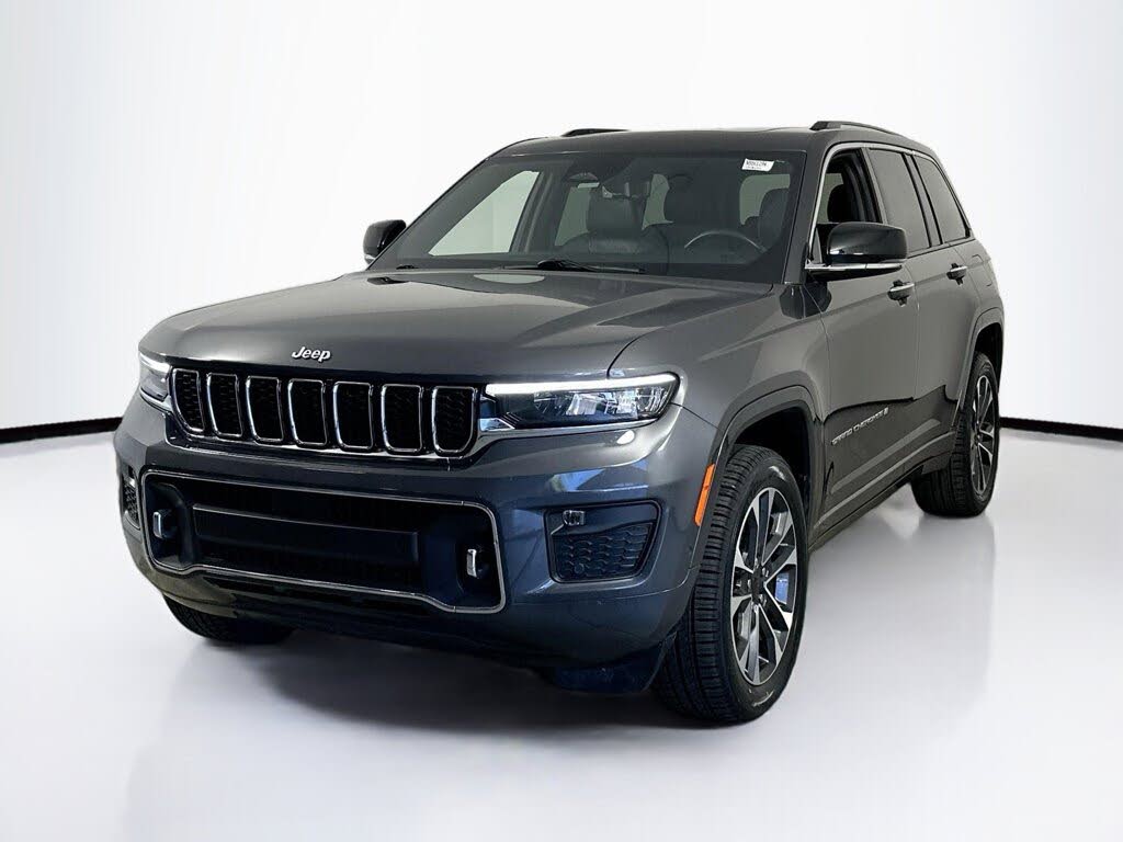 2022 Jeep Grand Cherokee Overland 4WD