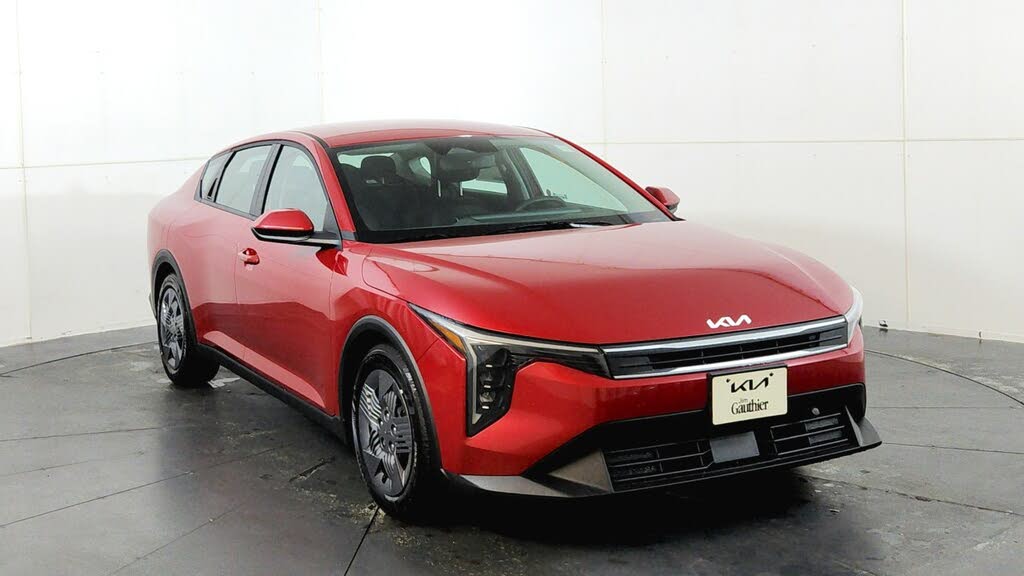 2025 Kia K4 LX FWD